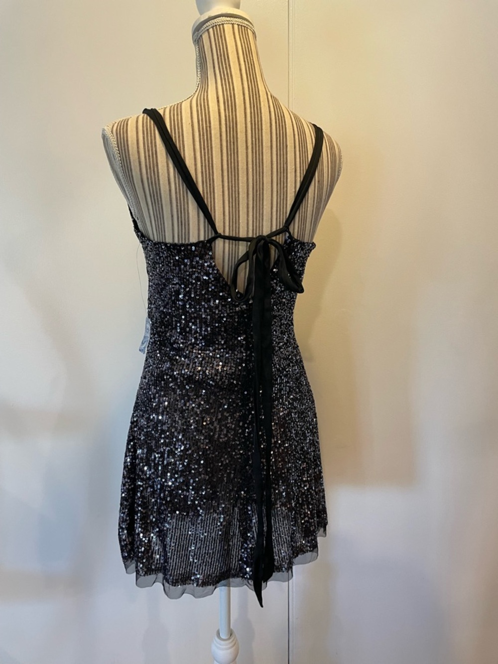Free People Black Sequined Mini Dress Night Combo - Picture 3 of 12